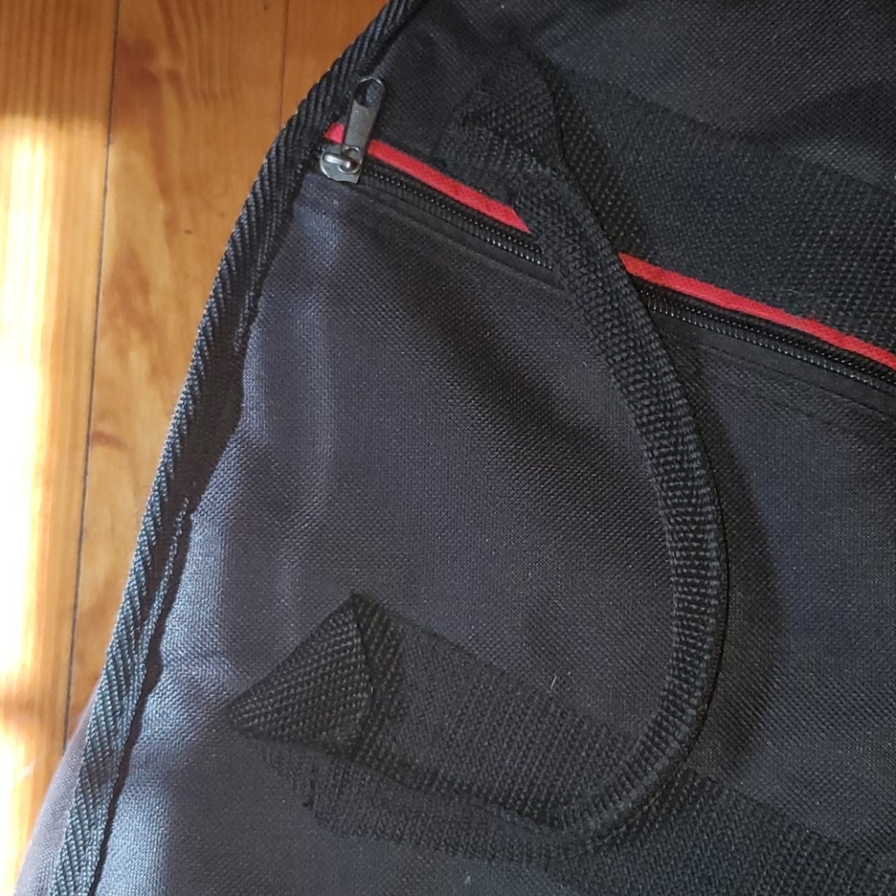 Guitar carrying case and backpack - Picture 2 of 3
